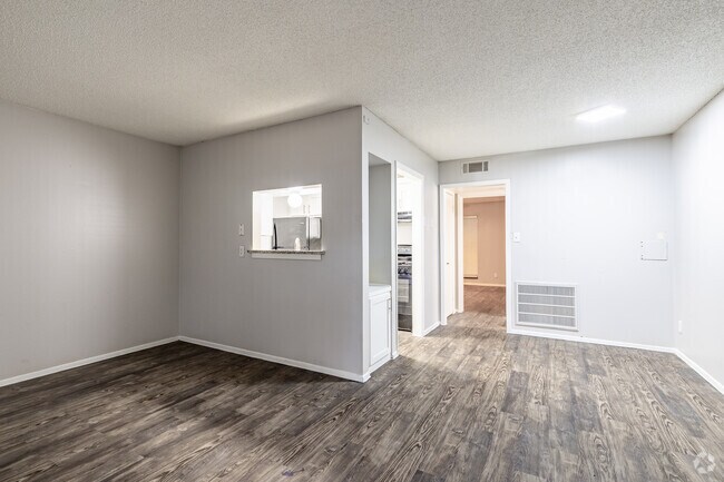 1 habitación, 1 baño - 712 pies cuadrados - Sala de estar