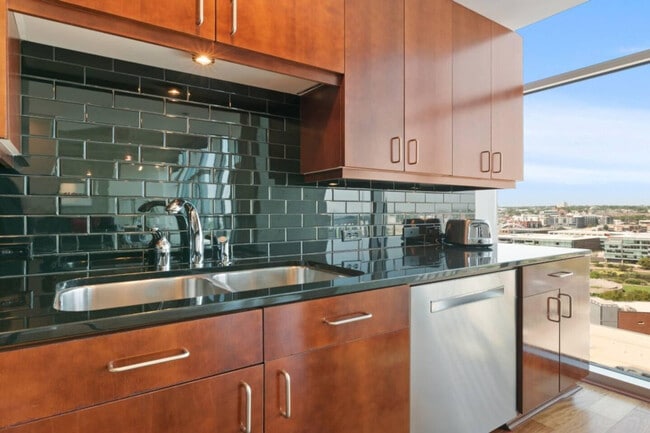 Photo - 1701 Chestnut Pl Unit ID1013148P