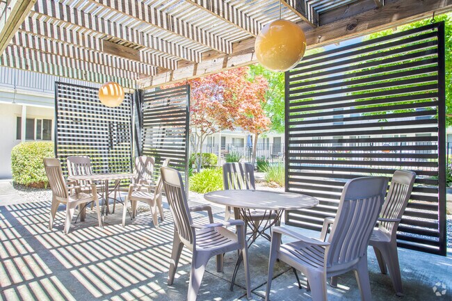 Garden Park Apartments