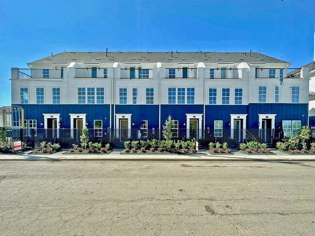 Building Photo - 809 Bringhurst St Rental