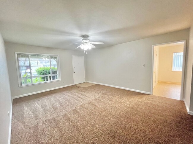 Photo - 1815-1817 Madrone Avenue Unit 1815