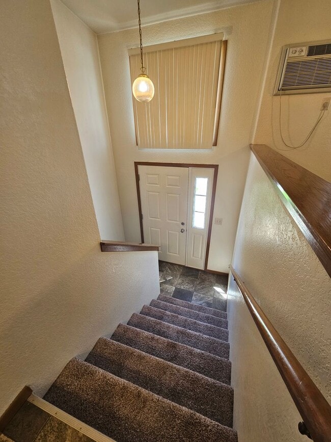 Photo - 2 BED | 2 BATH | TOWNHOME | WEST