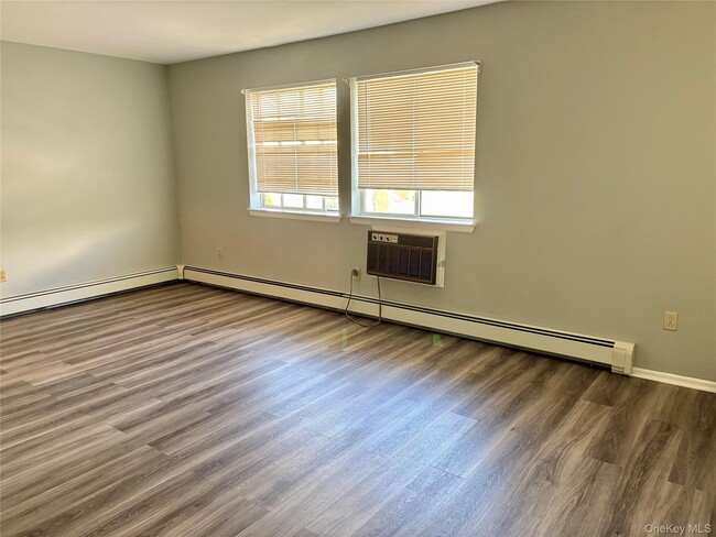 Building Photo - 314 Ruth Ct Rental