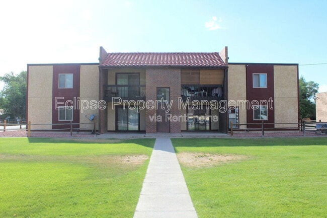 Building Photo - 502 Bell Ct Unit C8 Rental