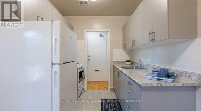 Photo - 52 Park St E Unit 407