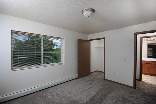 Standard Bedroom