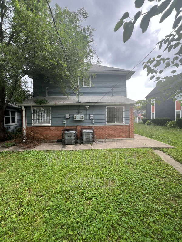 Photo - 824 Harlan St