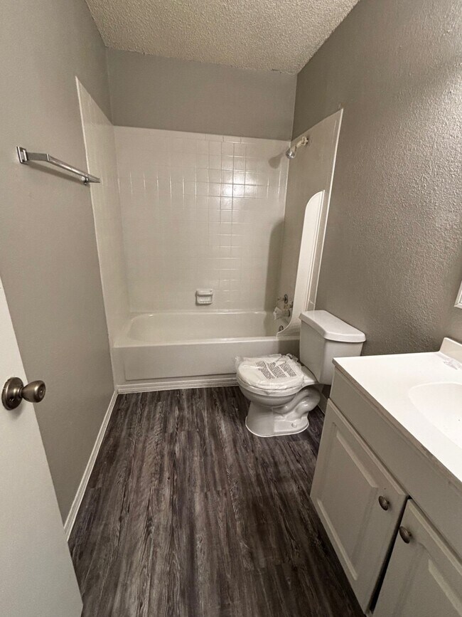 Edinburg Place Apartments