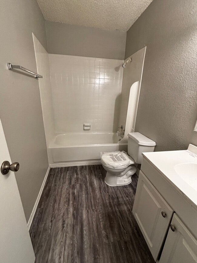 Photo - Edinburg Place Apartments