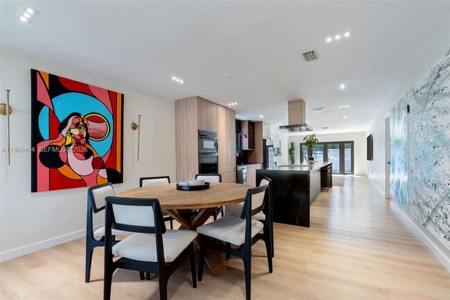 Photo - 6246 SW 10th St