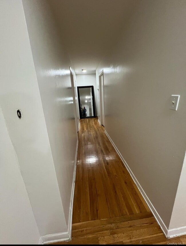 Photo - 6037 Delafield Ave