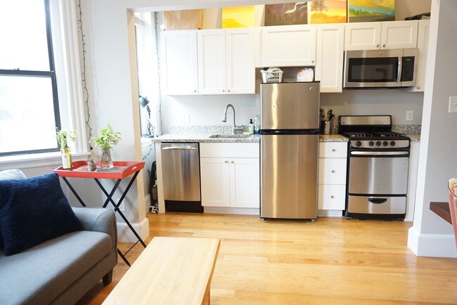 56 Gardner St Unit 4