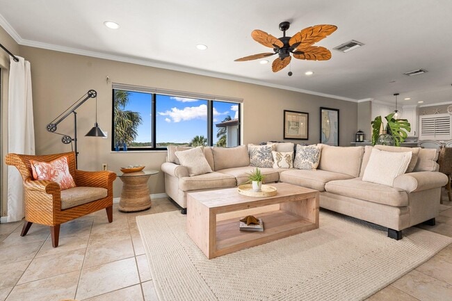 Photo - 1630 Seaway Dr Unit 307