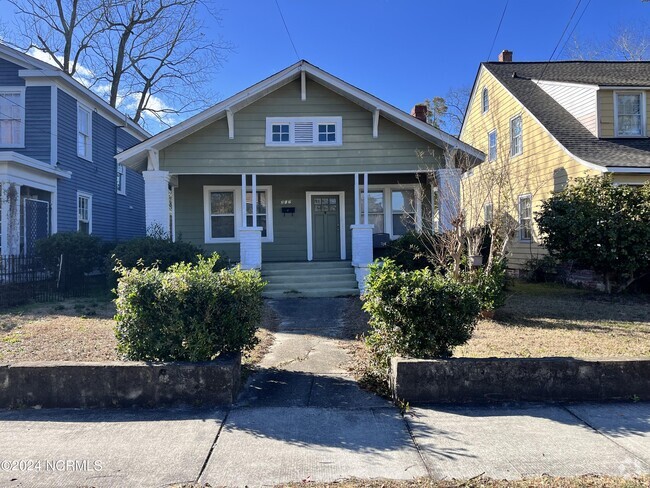 Building Photo - 217 N 17th St Rental