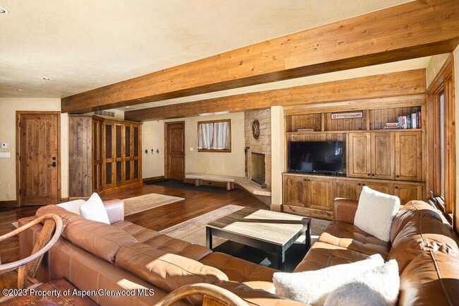 Photo - 114 E Bleeker St Unit 102