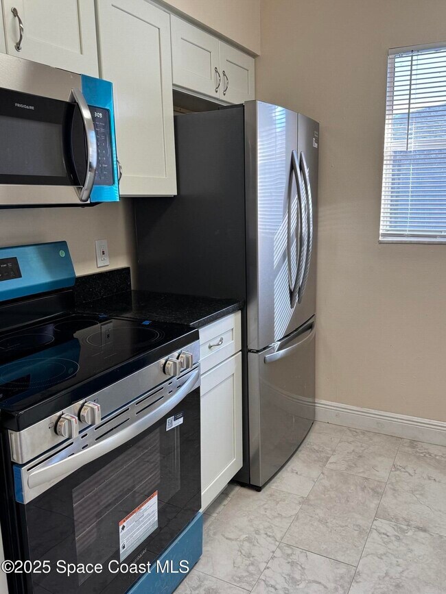 Photo - 2398 Fox Hollow Dr