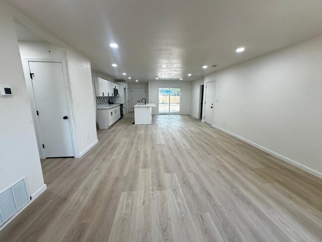 Photo - 1712 Brake Dr