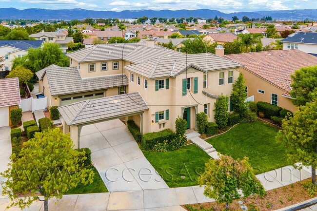 Photo - Stunning Luxury Living in Temecula | Expansive 4-Bedroom Masterpiece