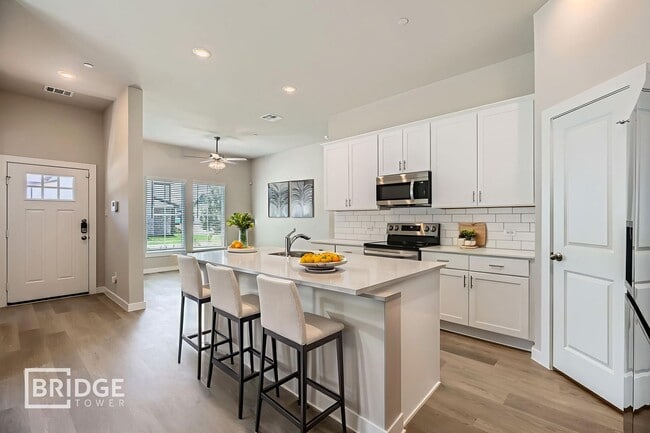 Building Photo - HAMMOND PLAN Rental