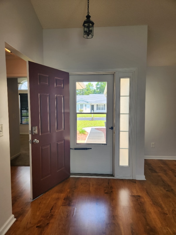 Photo - 505 White Hawk Ct