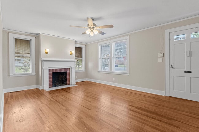 Photo - 2164 Telfair St