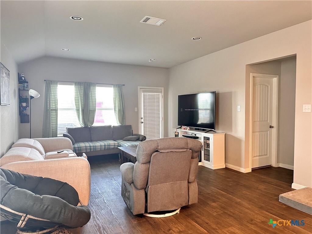 Photo - 304 Fall Aster Dr
