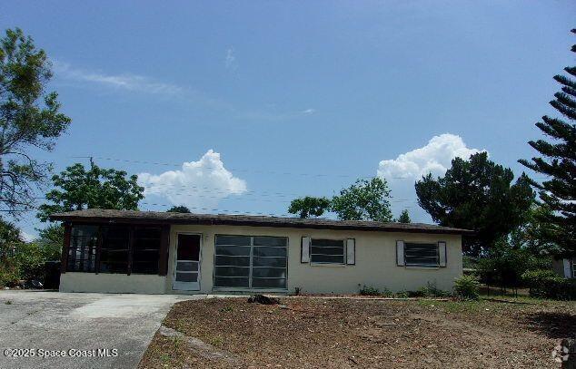 Building Photo - 4465 Coleridge Ave Rental