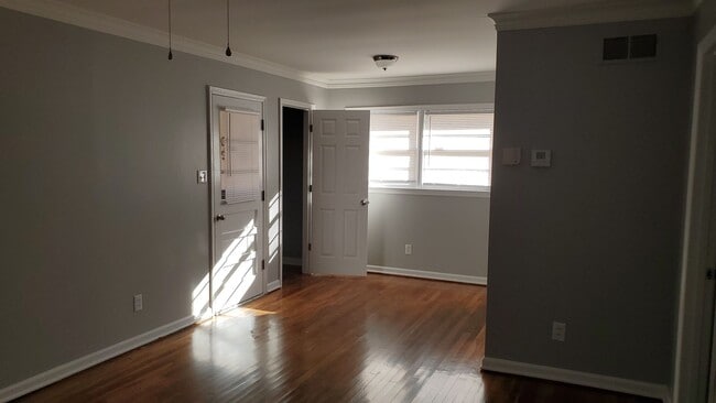 Photo - 3987 Chippewa Rd