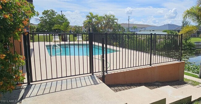 Photo - 826 SW 32nd Terrace