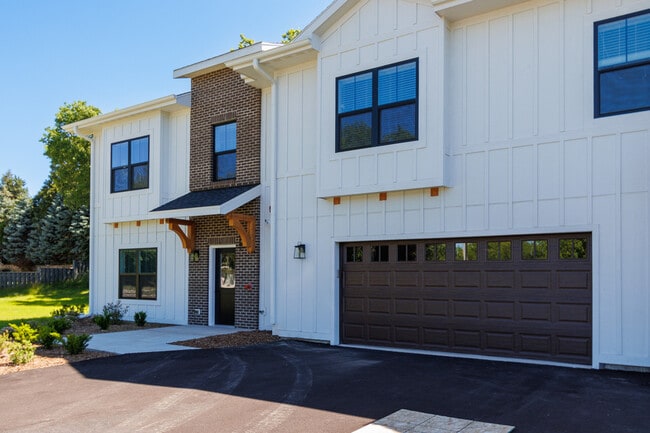 Photo - 1920 Edwards St Unit A