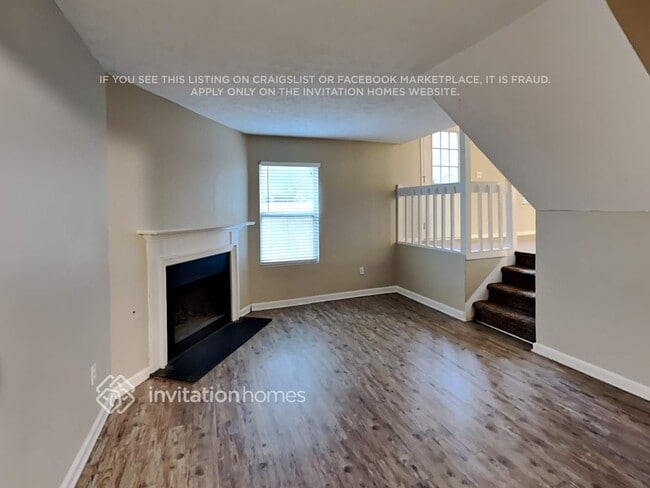 Photo - 880 Highland Terrace NE