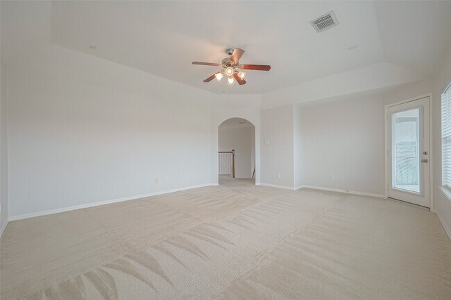 Photo - 18118 Billabong Crescent Ct