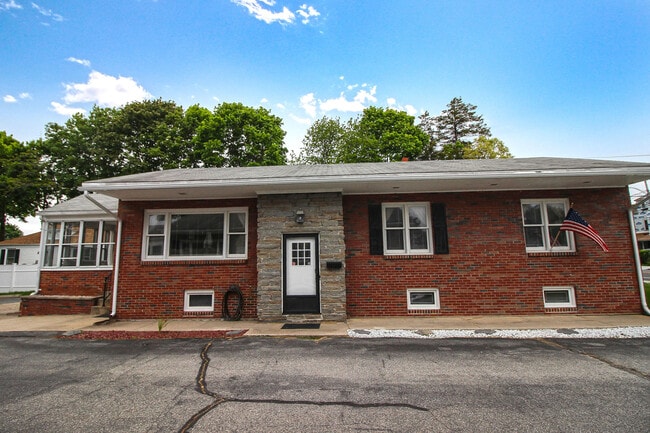 Photo - 1129 Ocean Ave