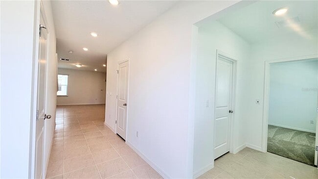 5694 ENCHANTED MEADOW Aly