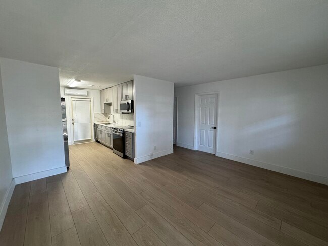 Photo - 4205 N Flagler Dr