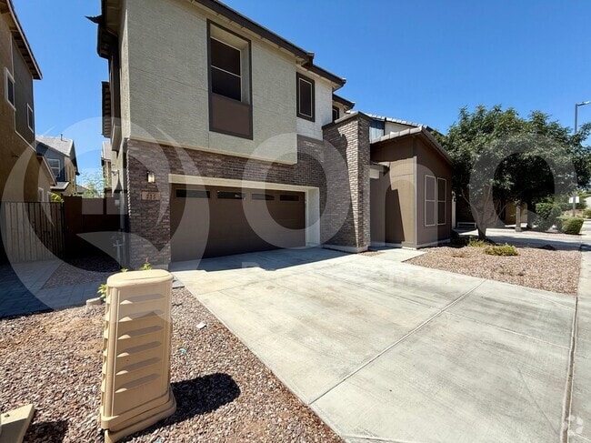 Building Photo - 735 W Derringer Way Rental