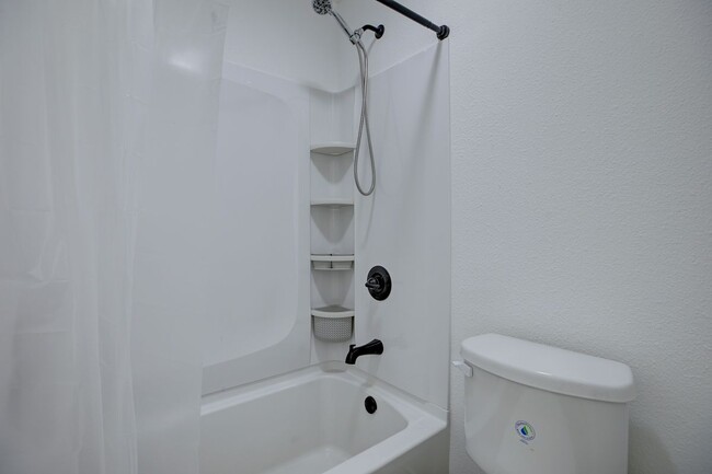 Photo - 450 Shady Bluff Dr Unit 3