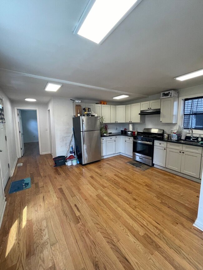Photo - 1625 Sewall Ave Unidad 1