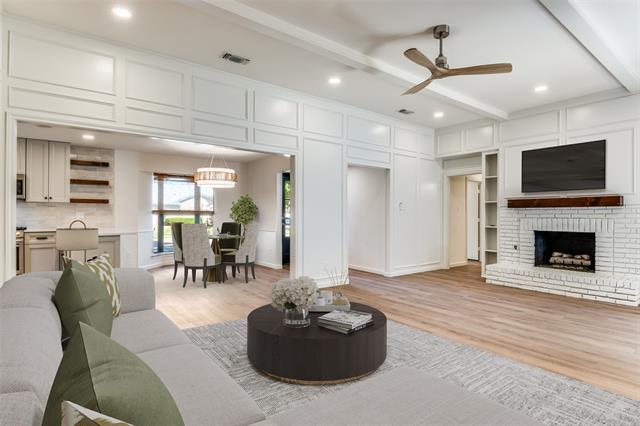 Photo - 302 Faircrest Dr