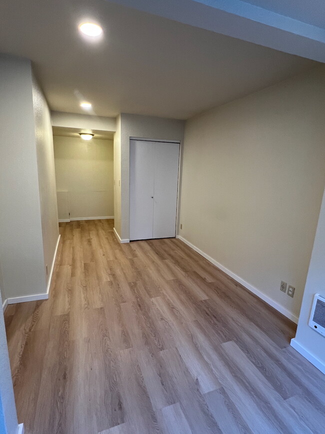 Main room, unfurnished (showing new dimmable LED recessed lighting) - 525 NE 86th St Apartments Unit A