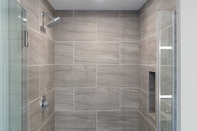 Signature Collection Bath with upgraded fixtures