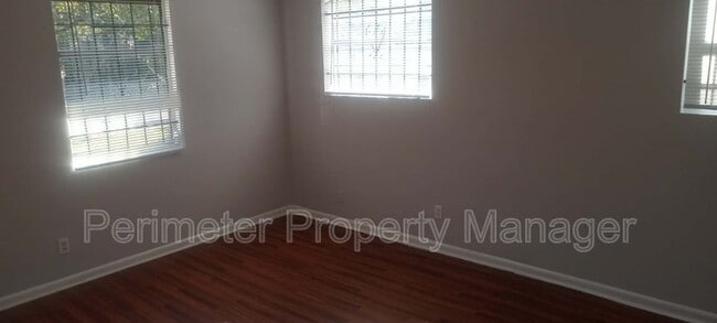 Photo - 9306 Gibson Ave