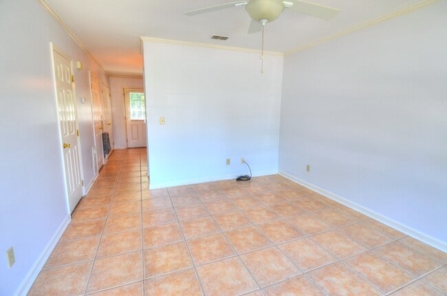 Photo - Centrally Located 2 Bedroom In Hillsborough With Great Updates!