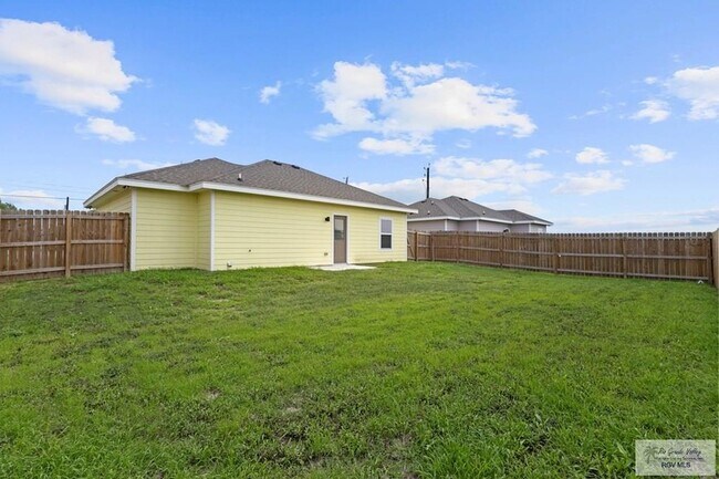 Photo - 426 Arroyo Ln