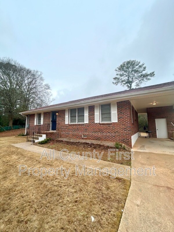 Photo - 2776 Belleau Ln SE