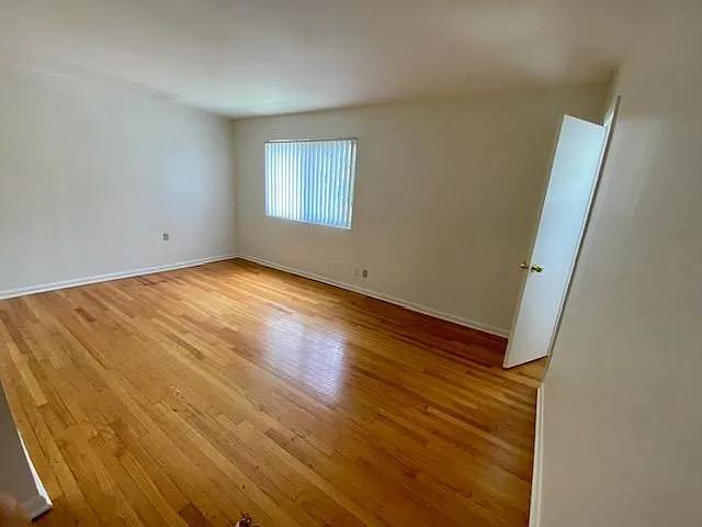 Photo - 4201-4205 Harrison St