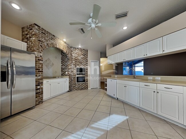 Photo - 6648 Thackston Dr