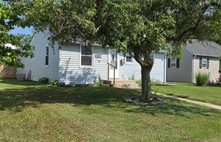 Building Photo - 342 E Beam St Rental