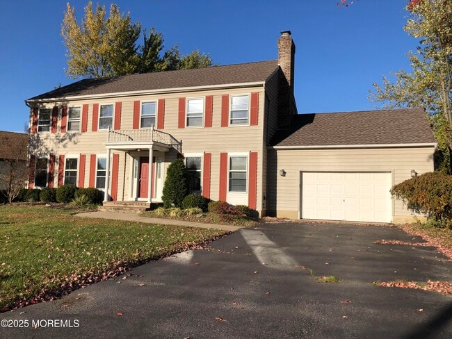 Photo - 683 Princess Ct