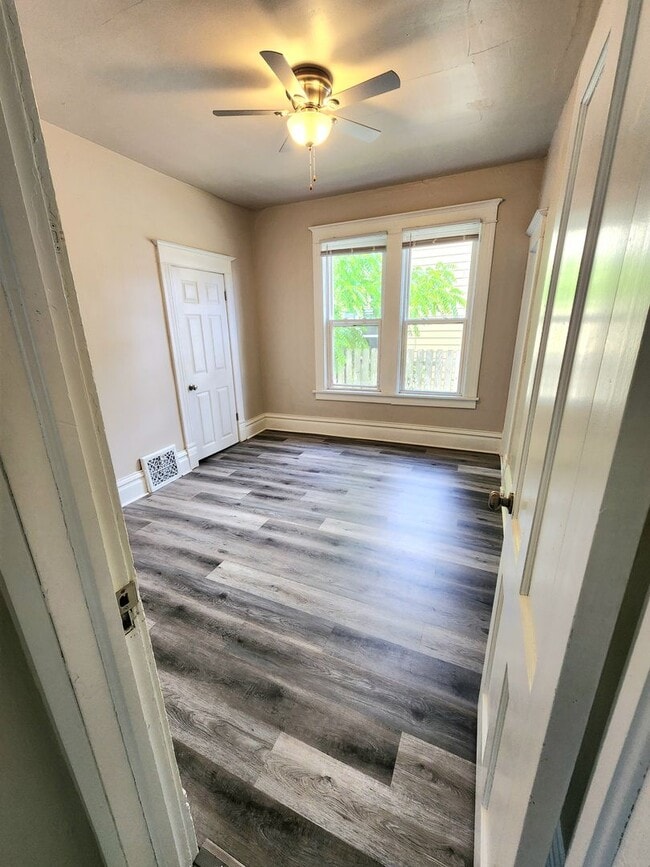 Photo - Birch St Duplex Unit Lower